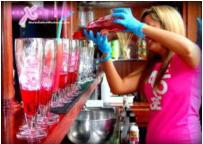 cocktail class in a bar benalmadena